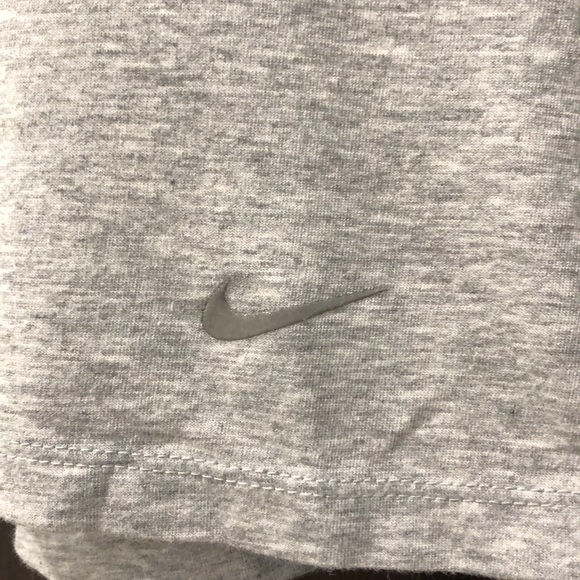 Nike Dri-Fit Tank - Picture 2 of 4
